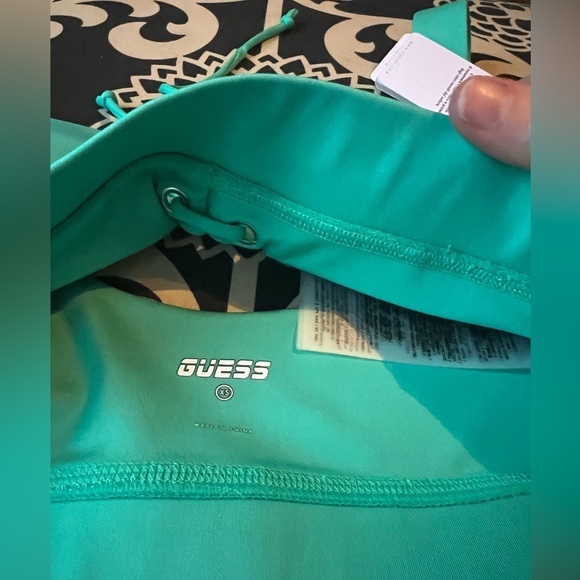 Guess Green Front Lace Sports Bra- size XS - Picture 5 of 5